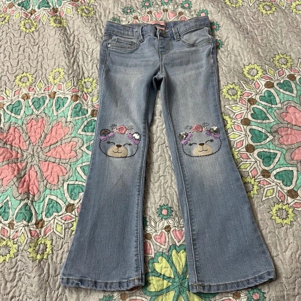 Squeeze Girls Light Wash Flare Jeans Embroidered Bear Sequin Size 6 Girly